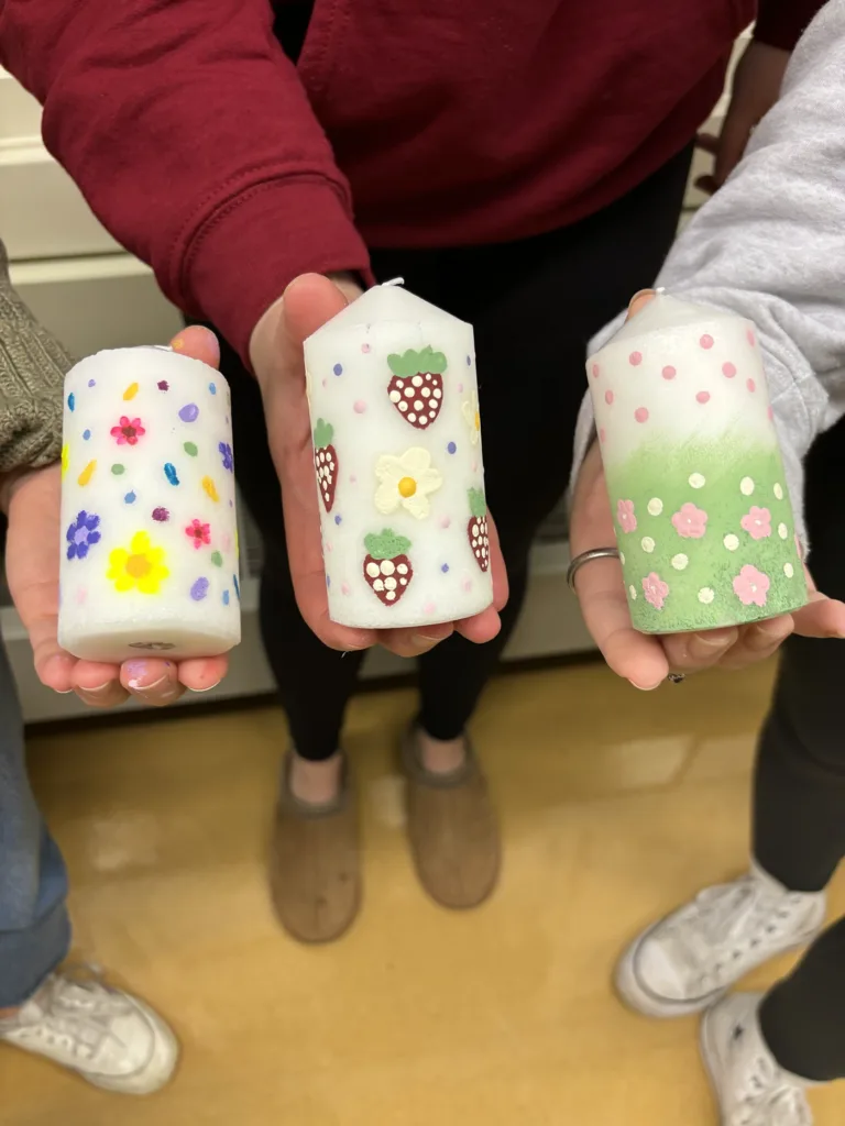 Oregon Hillel's Rosh Chodesh group